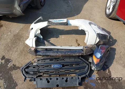 2022 Ford Ecosport Ses z USA, uszkodzony, nr VIN MAJ6S3JL9NC463264